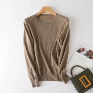 Autumn Winter New Style Loose Fit Crew Neck Long Sleeve Cashmere Sweater Women's Base Layer Shirt Low round Neck Knitwear